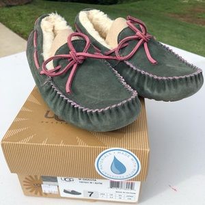 Moccasin Uggs